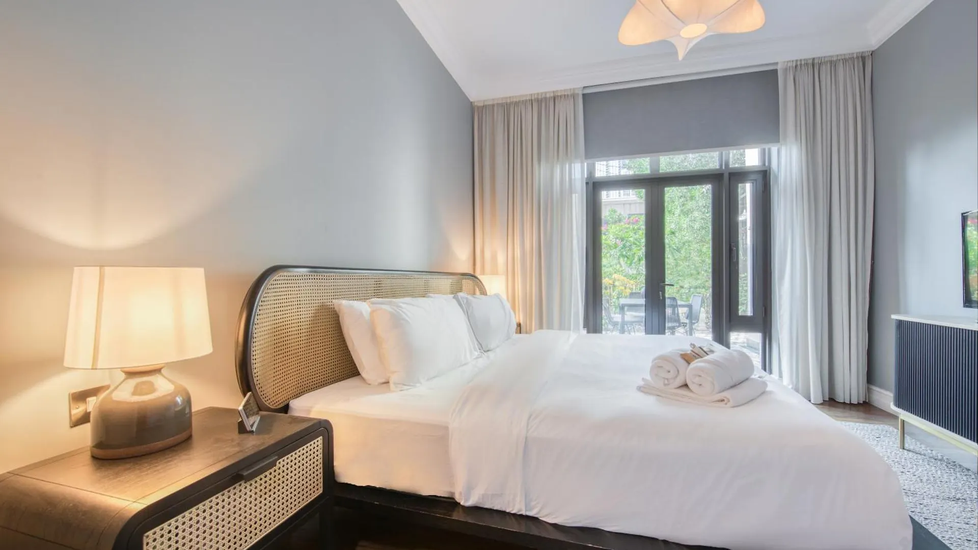 Tranquil Corner -Souq Al Bahar,Burj Khalifa View Apartment Dubai United Arab Emirates