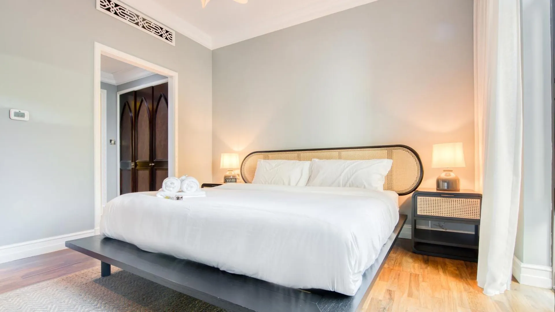 Tranquil Corner -Souq Al Bahar,Burj Khalifa View Apartment Dubai